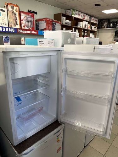 Hausmeister HM3104 hűtőszekrény fagyasztóval, 85 cm, fehér