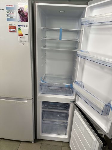 Hausmeister HM3195E Alulfagyasztós hűtőszekrény, 180 cm, fekete