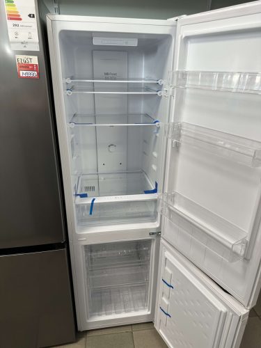 Hausmeister HM3199E NoFrost Alulfagyasztós hűtőszekrény, 180 cm, 55 cm széles, ezüst