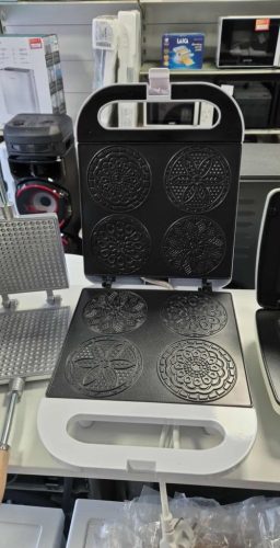 Hauser SN-1450 Ostyasütő, Sajtos tallérsütő Virágmintás, ajándék receptfüzettel és spatulával, 1500 W, tapadásmentes felület ÁTMENETI KÉSZLETHIÁNY!